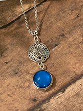Load image into Gallery viewer, SAND DOLLAR Snap Necklace
