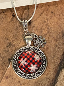 BUFFALO PLAID SNOWFLAKE Necklace (N14) 22-24"