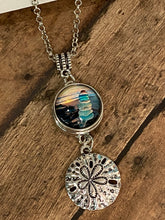 Load image into Gallery viewer, SAND DOLLAR Snap Necklace
