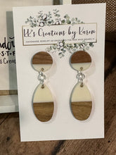 Load image into Gallery viewer, WOOD &amp; RESIN Earrings
