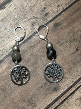 Load image into Gallery viewer, FAMILY TREE Earrings (NE04-E)
