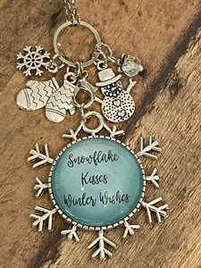 SNOWFLAKE KISSES Necklace (C83) 30"