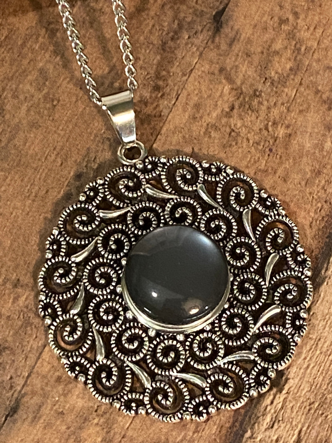 ROUND MEDALLION Snap Necklace (S52)