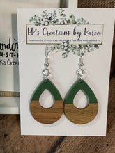 Load image into Gallery viewer, WOOD &amp; RESIN Earrings
