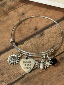 SISTERS OF THE HEART (B152)