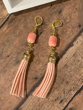 Load image into Gallery viewer, TASSEL Earrings
