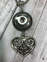 Load image into Gallery viewer, HEART Snap Necklace (S23)
