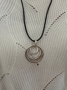 SILVER MULTI-CIRCLES Necklace