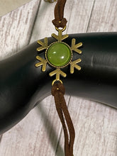 Load image into Gallery viewer, SNOWFLAKE Leather Bracelet (BR13)

